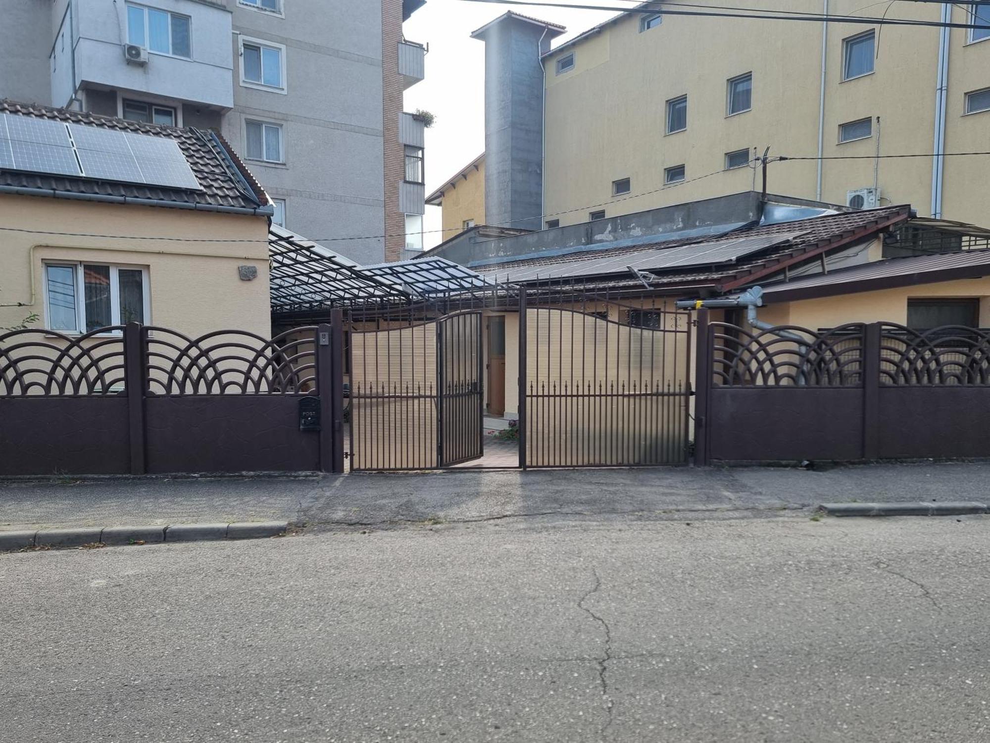 La Bebe 3 Apartment Hunedoara Ngoại thất bức ảnh